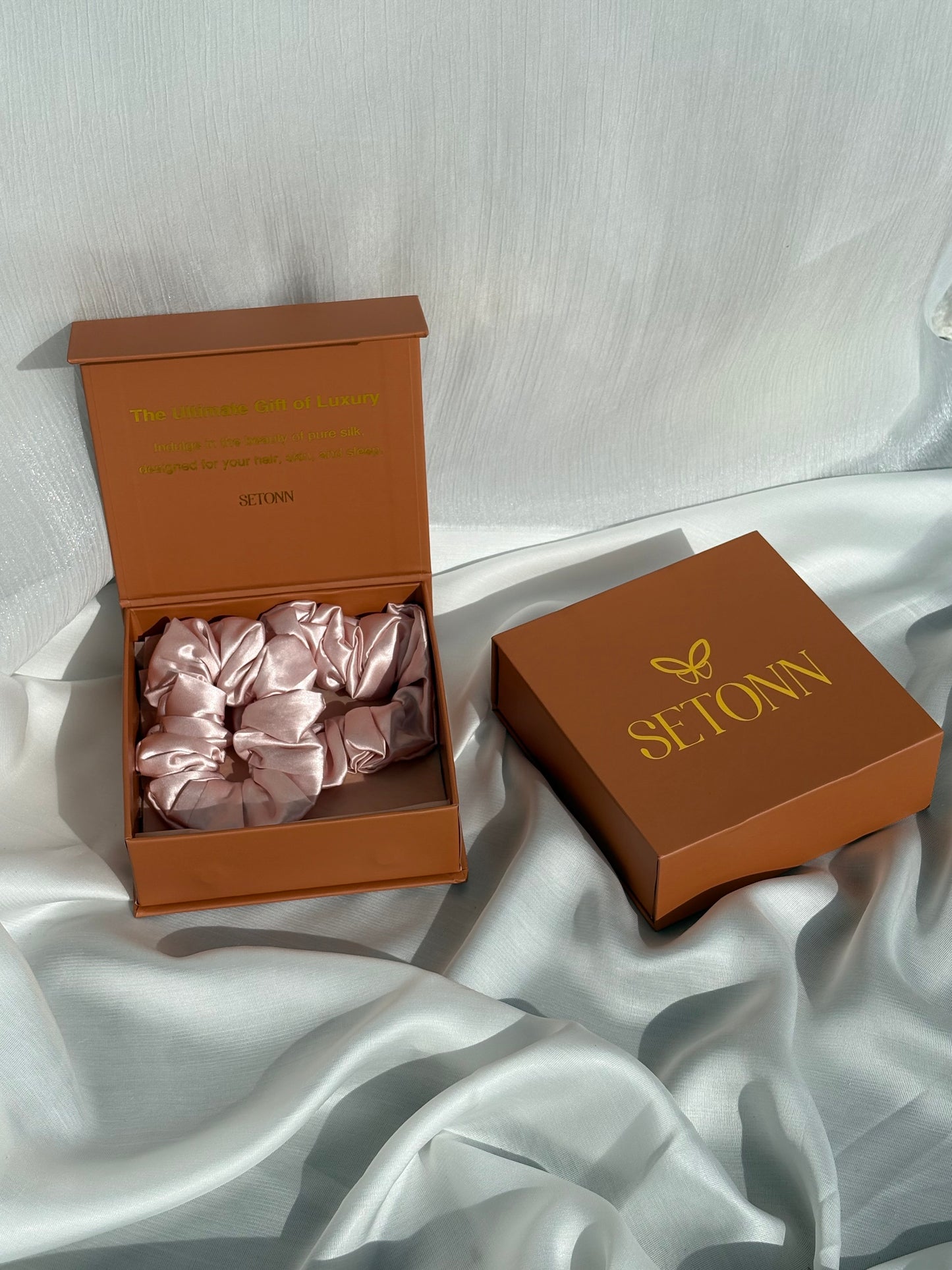 Classic Silk Ribonette Scrunchie | Rose Whisper